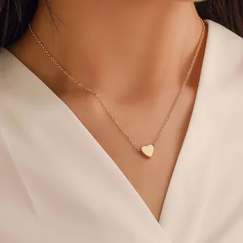 Медная металлическая цепочка Женская Ins Cold Wind Мини-модное геометрическое Простое Маленькое Свежее высококачественное ожерелье с подвеской в виде персикового сердечка