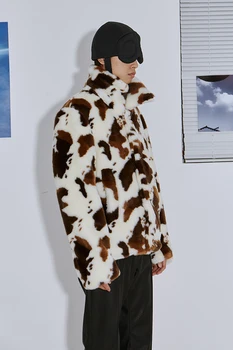 Пальто в стиле Y2K оригинального дизайна, новое нейтральное пальто с длинным рукавом и коровьим принтом, экологическая меховая пряжка из рога, короткая мода